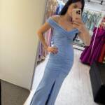 Μιντι γαλάζιο ελαστικό φόρεμα με γκλιτερ και σουρες